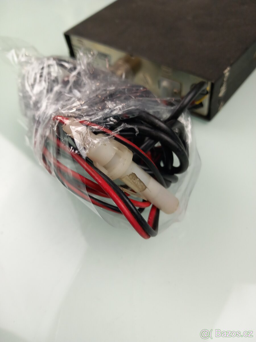 CB rádio stanice Allamat 407 - 4