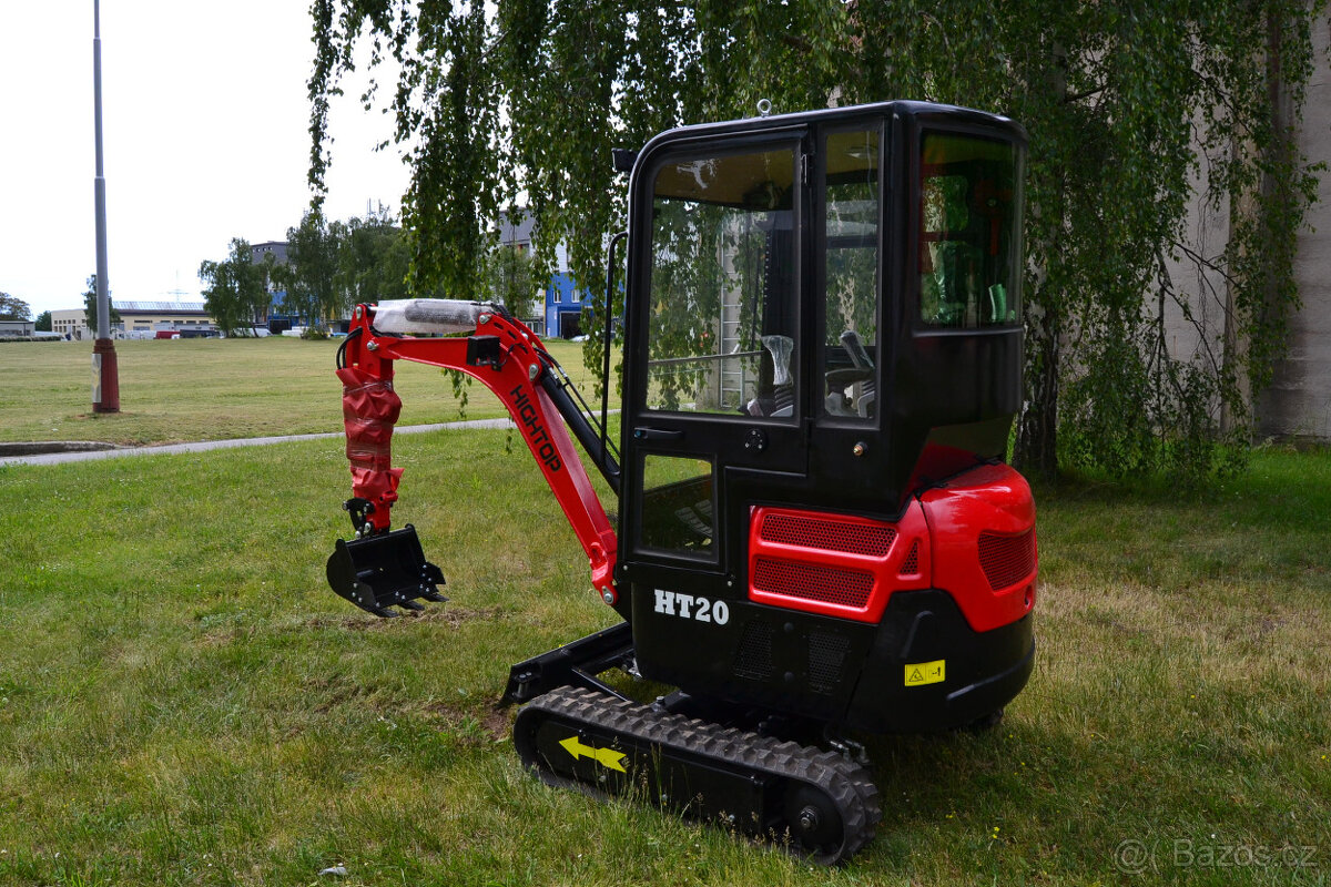 Minibagr Zethos HT2000 (tříválec 26 koní) - 4