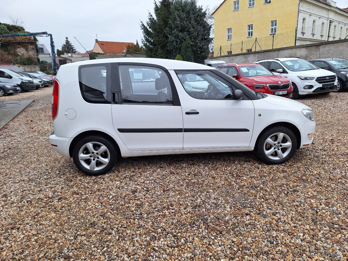 Škoda Roomster 1.2 TDi 55KW +Zimní kola, Ambition - 4