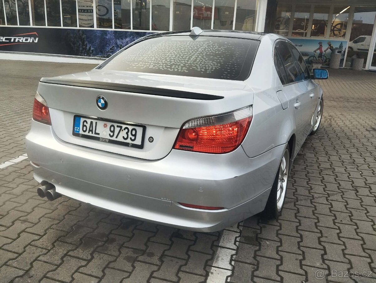 Prodám BMW E60 520i 125kw - 4
