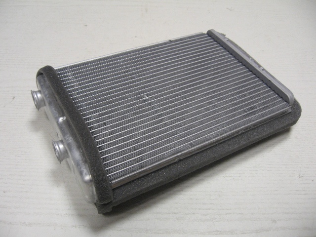 Fiat Idea NOVÉ original díly alternátor termostat vačka atd. - 4