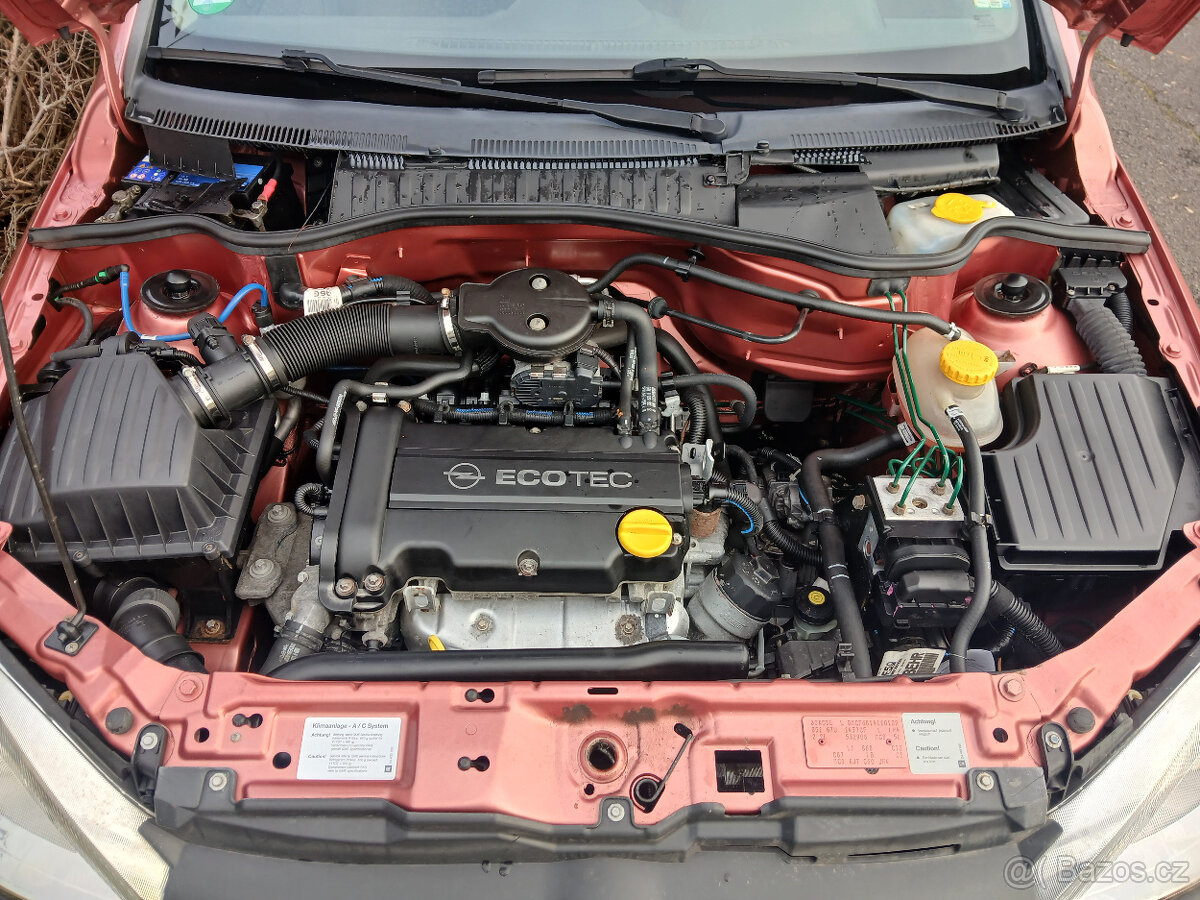 Opel Corsa 1.2i Automat Jen 94.000 Km - 4