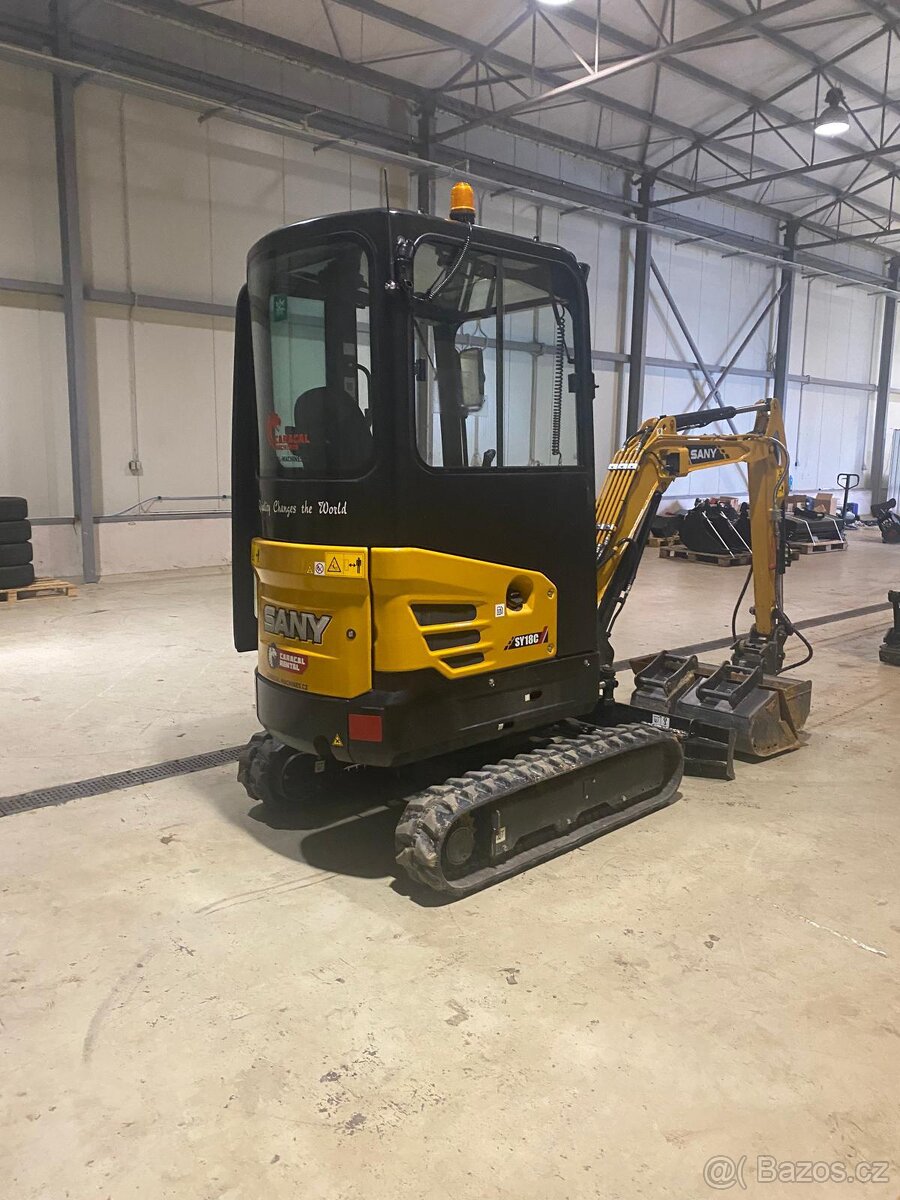 Minibagr SANY SY18C - 4