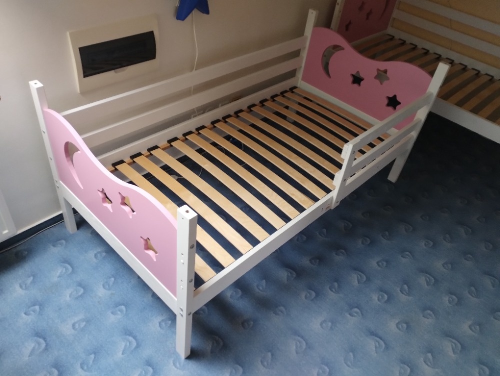 Dvě dětské postele 160 x 80 cm + další nábytek - 4