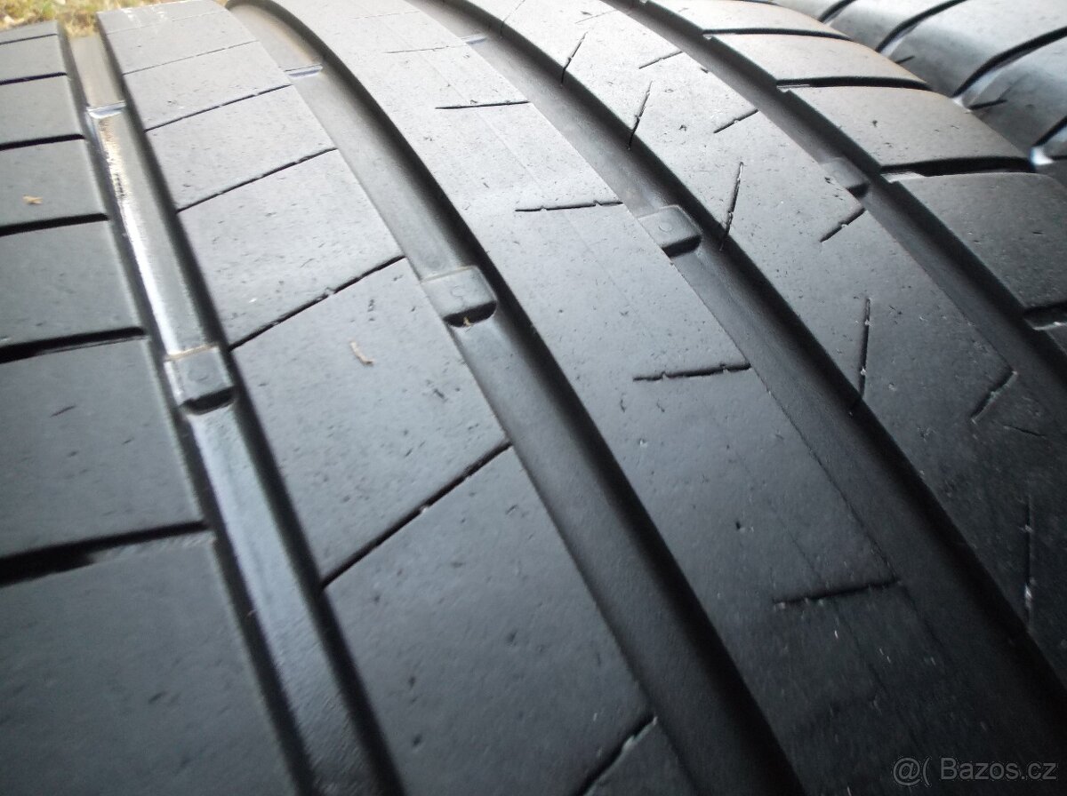 285/35/22 106V AO BRIDGESTONE 2KS LETNÍ - 4