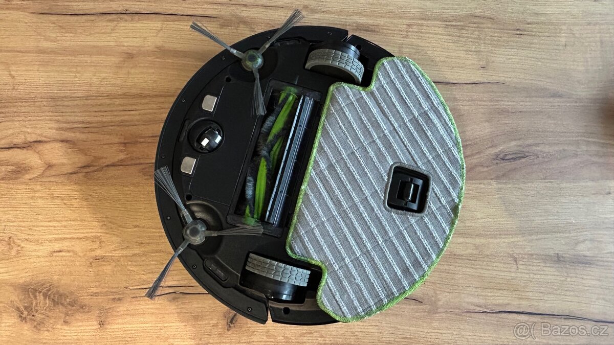 Roboticky vysavač iRobot Roomba Combo 1138 - 4