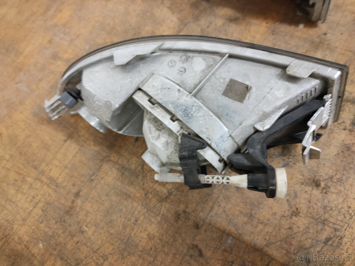 Škola Octavia 2 mlhovky - 4