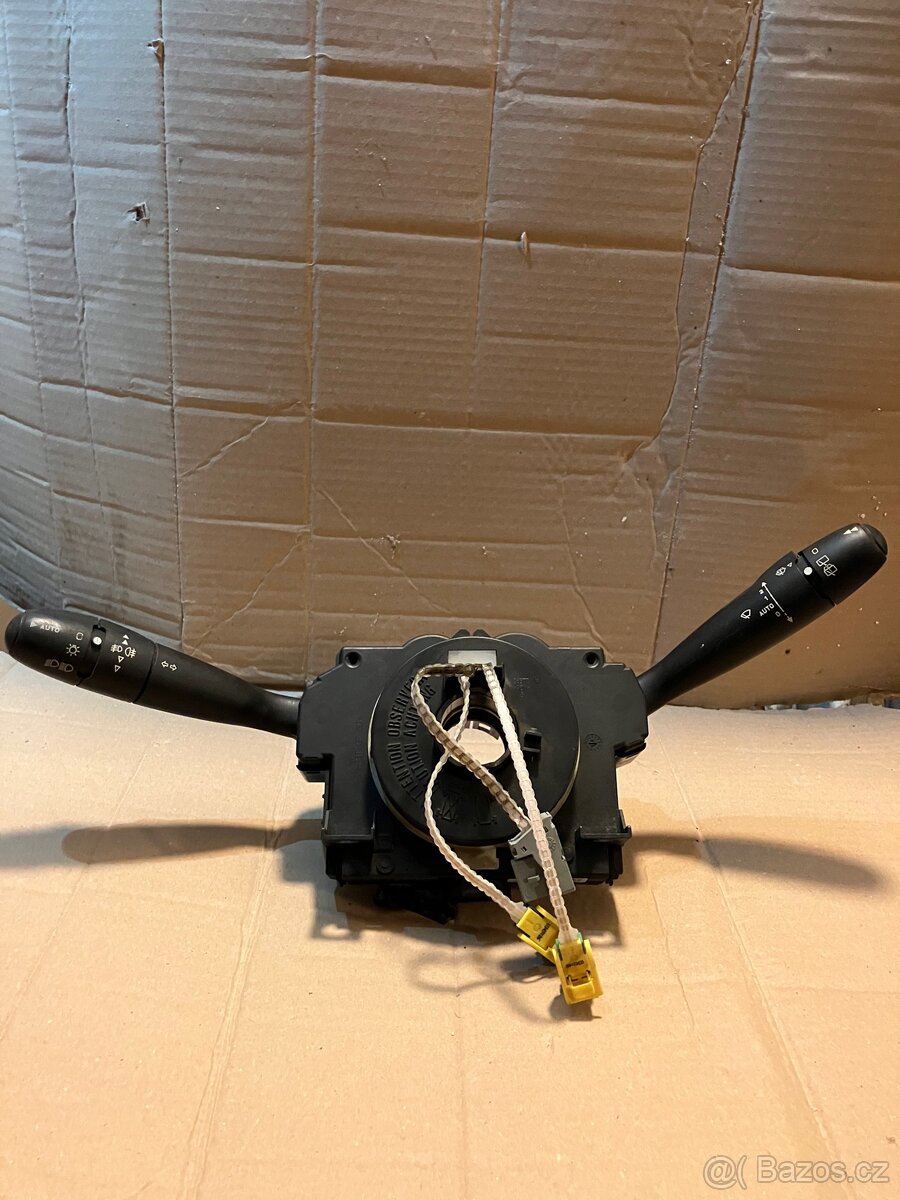 Páčky ovládání blinkrů a stěračů Peugeot , Citroen - 4