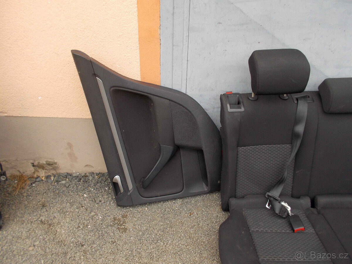 Zadní sedačky, tapeci VW Golf VI variant - 4