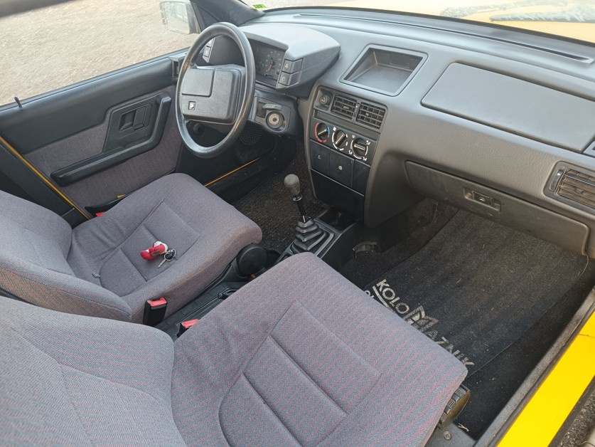 Prodám CITROEN BX 1.9 D r.v.1993 (více info tel.) - 4