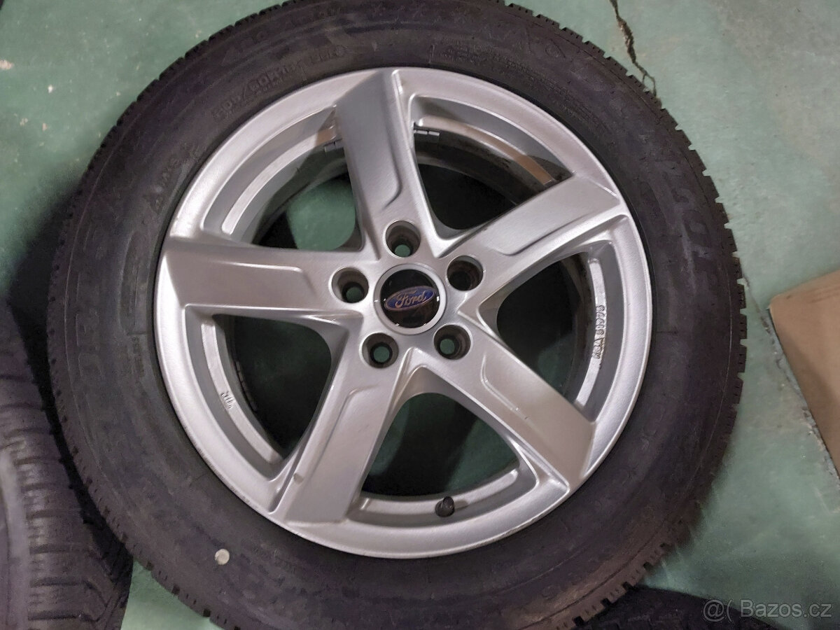 Kompletní hliníková kola 16" na Ford Focus IV. zimní Dunlop - 4
