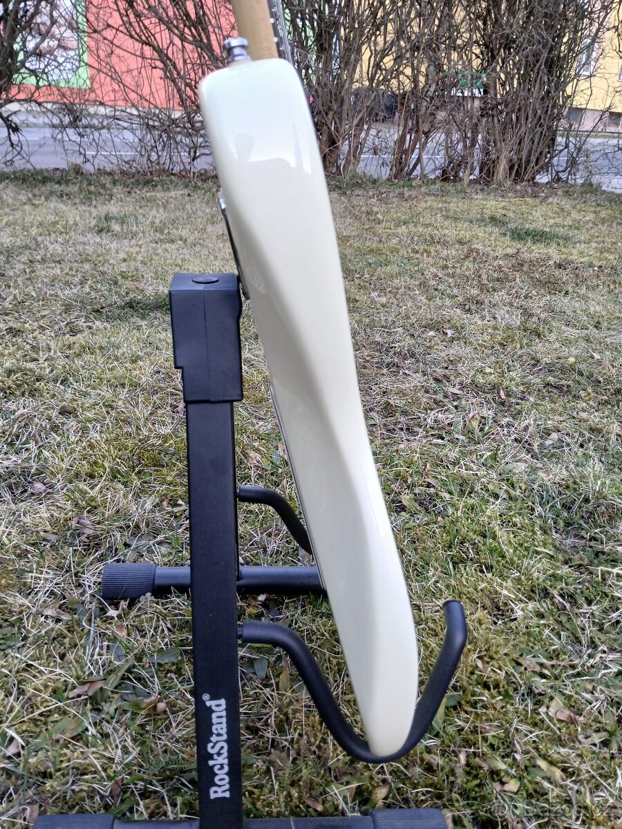 Fender Stratocaster USA - 4