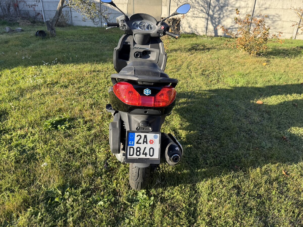 Piaggio x7 125ccm - 4