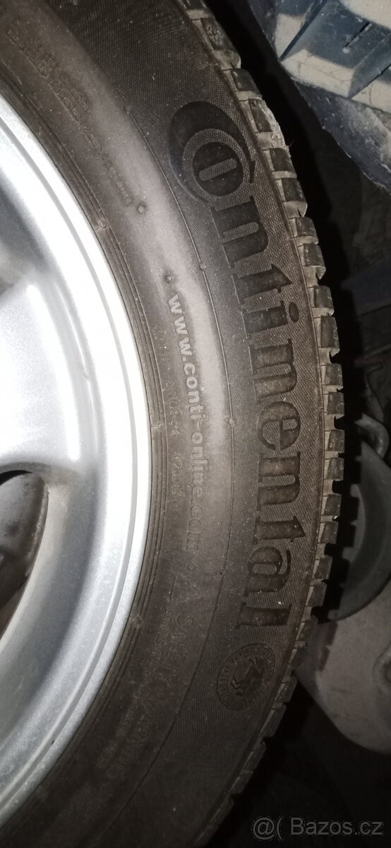 Lité kola Mercedes c200 - 4