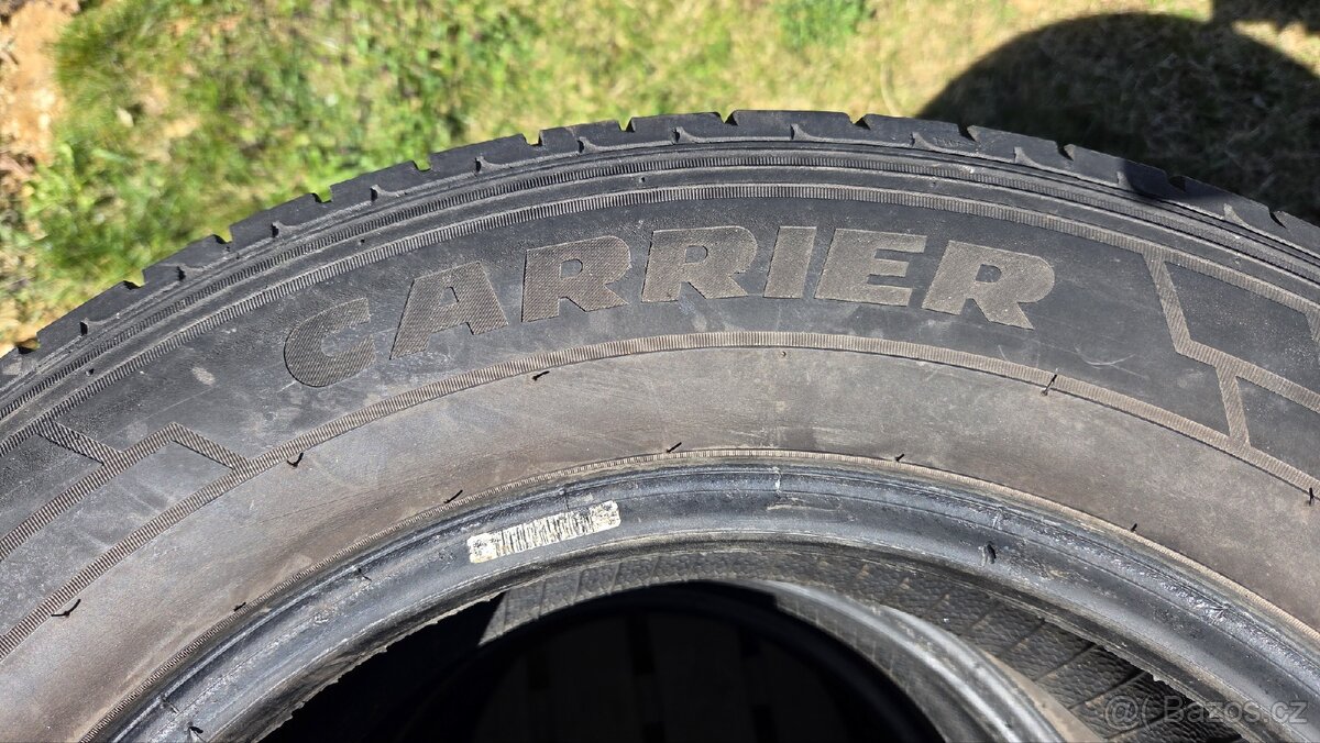 Letní 215/65/R16c
- 4