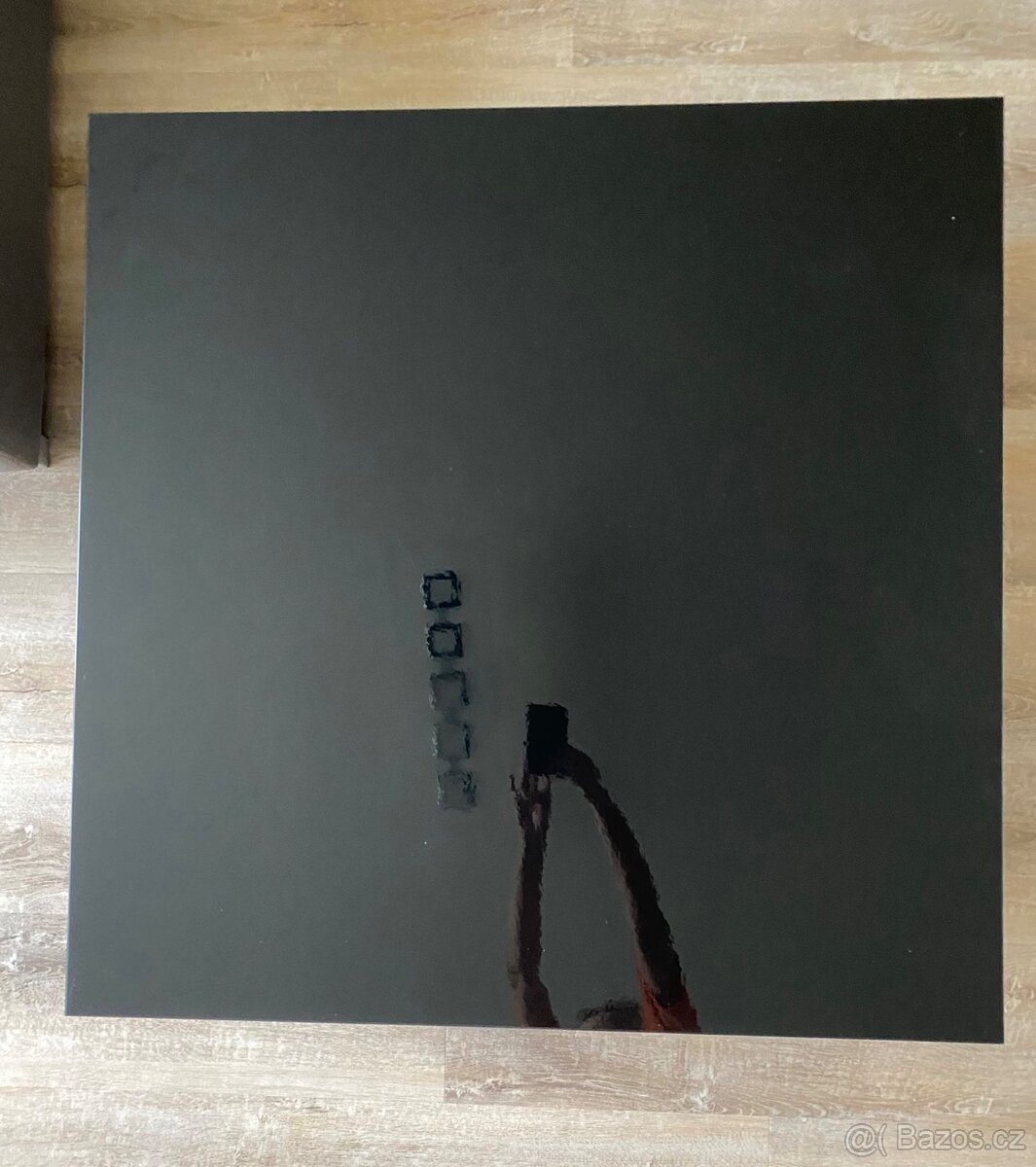 Konferenční stolek - 4