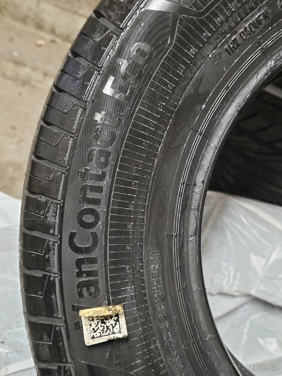 Continental VanContact Eco 215/70 R15 C - 4