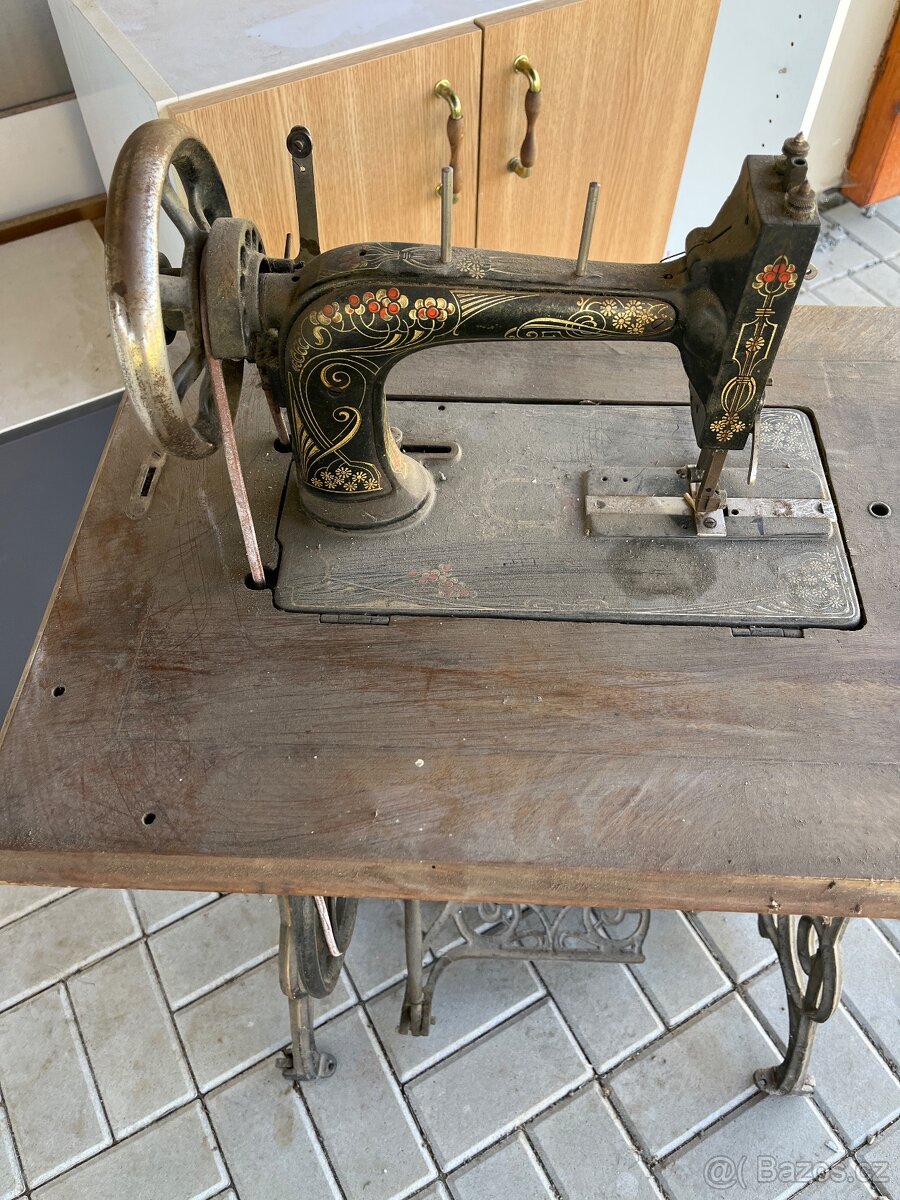 Prodám šicí stroj - 4