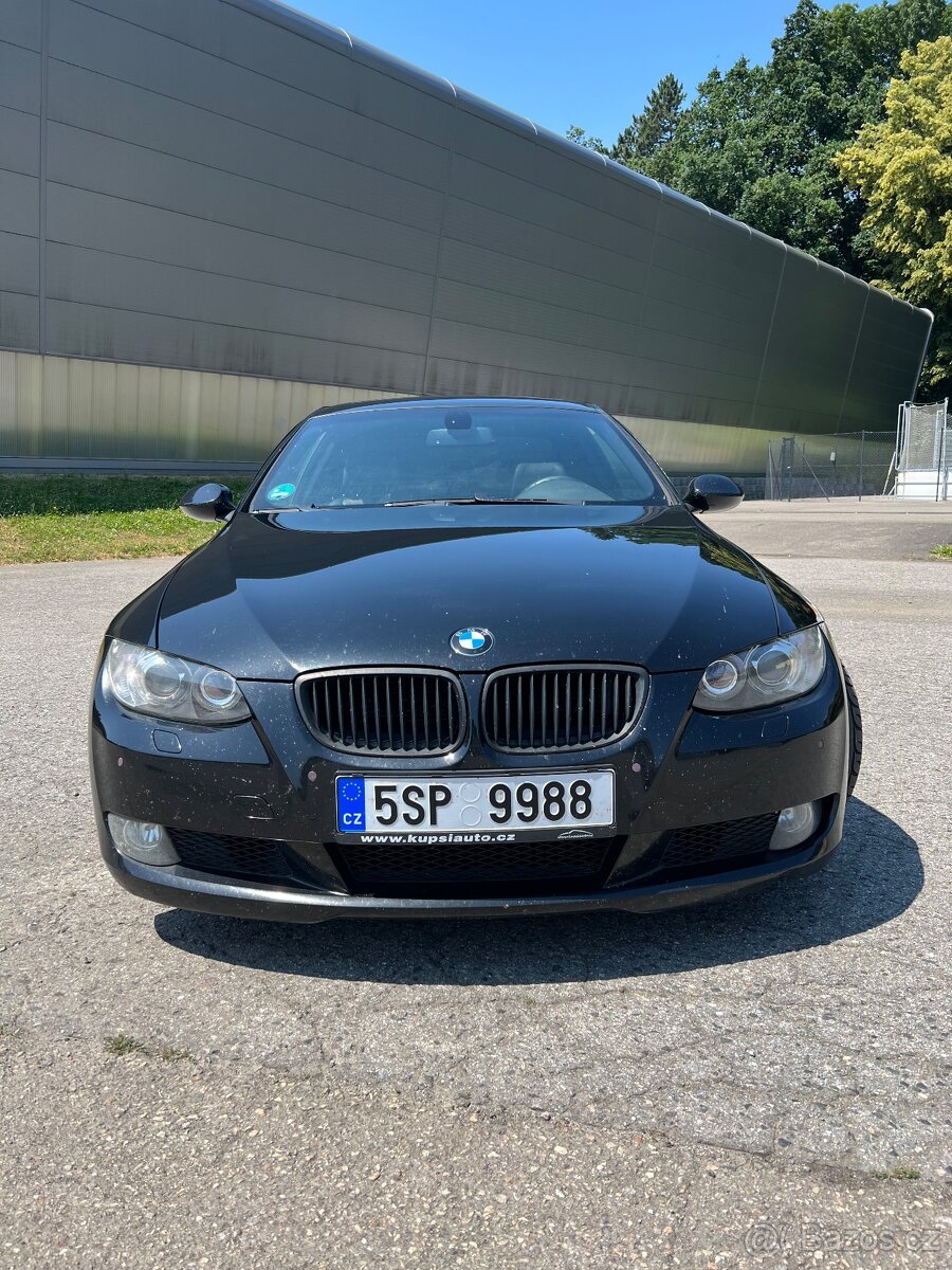 BMW E92 325i LPG manuál - 4