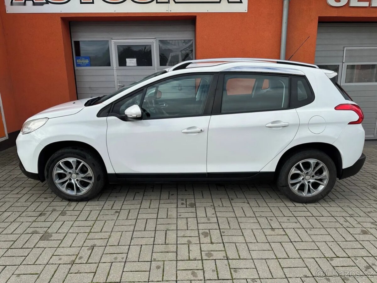 Peugeot 2008, 1.2 Puretech 60KW - 4