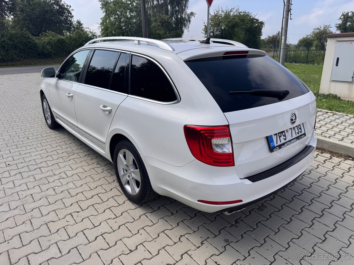 Škoda Superb 2.0TDI 103Kw Elegance DSG - 4