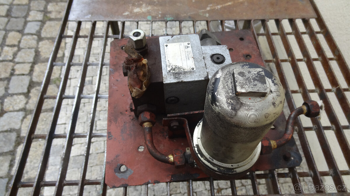 prodám část hydrauliky - 4