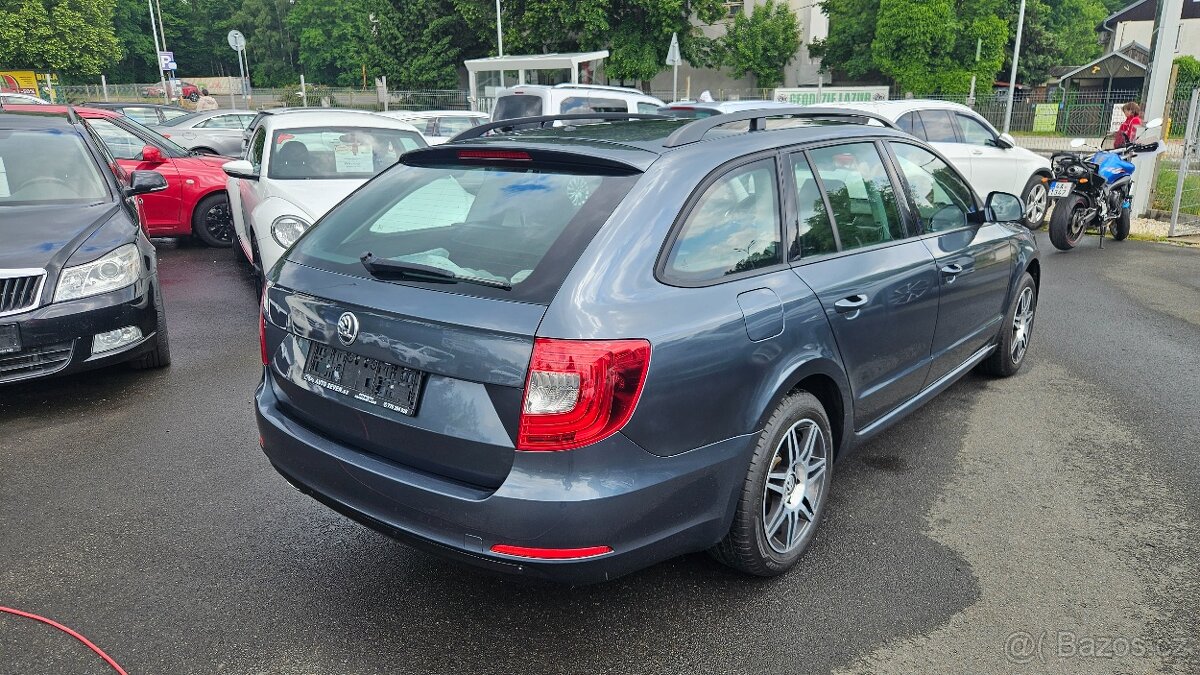 Škoda Superb 2,0 TDi - 4