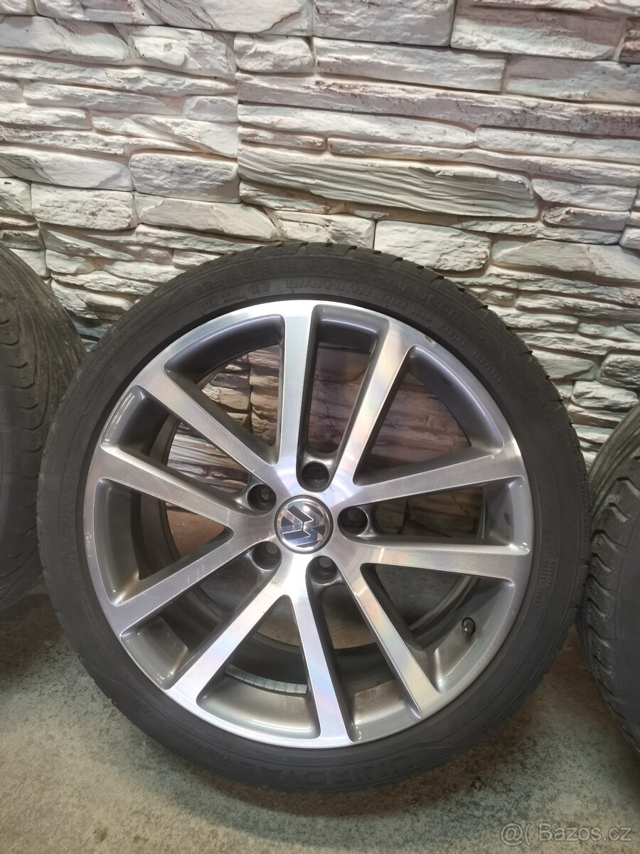 Volkswagen Charleston 18" 5x112 - 4