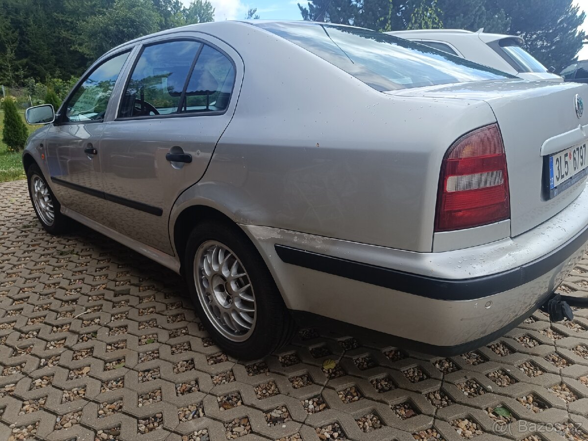 Škoda Octavia 1 - 4