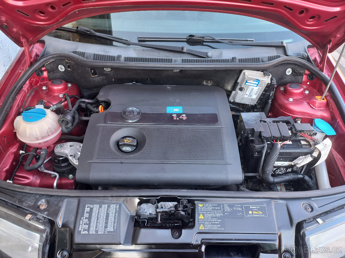 Škoda Fabia 1.4i 55kW serviska - 4