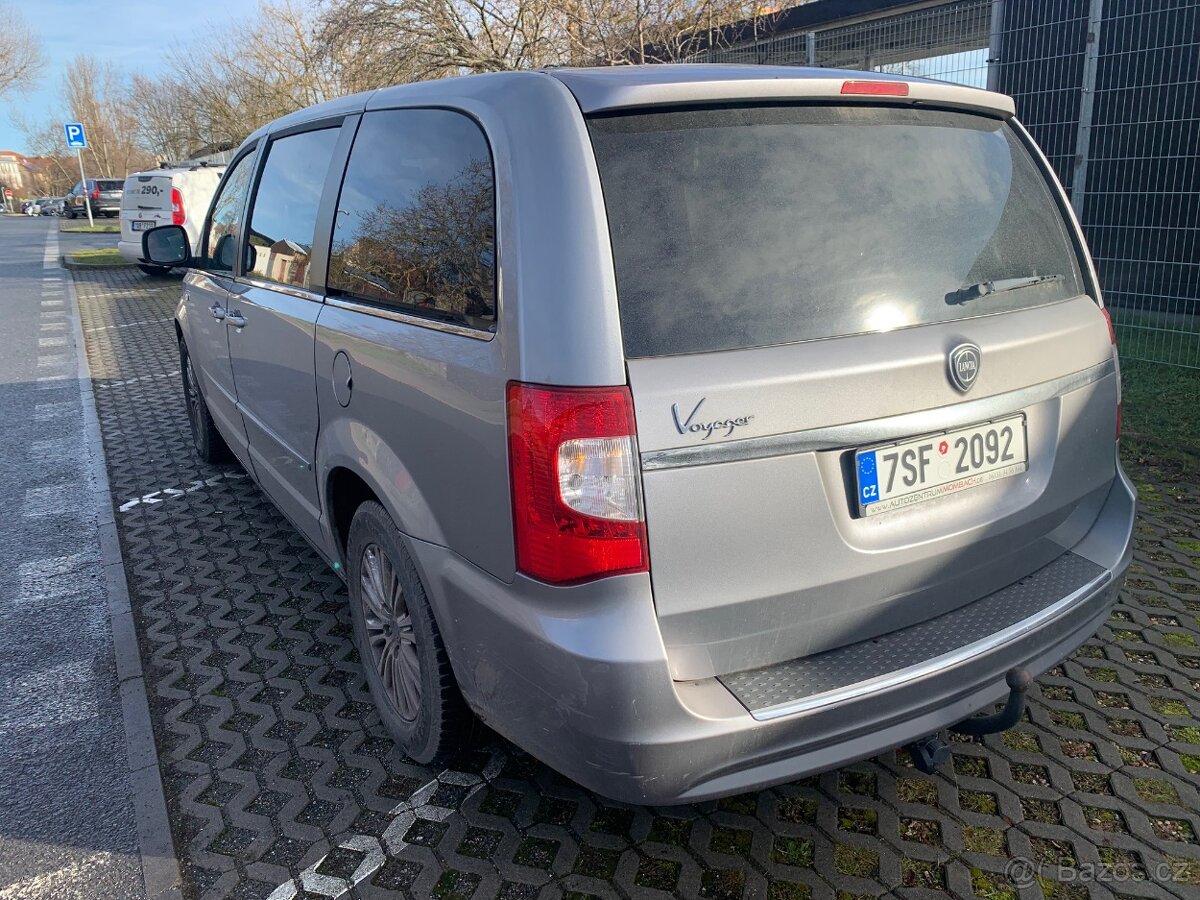 Lancia Voyager 2,8CRD,7 míst - 4