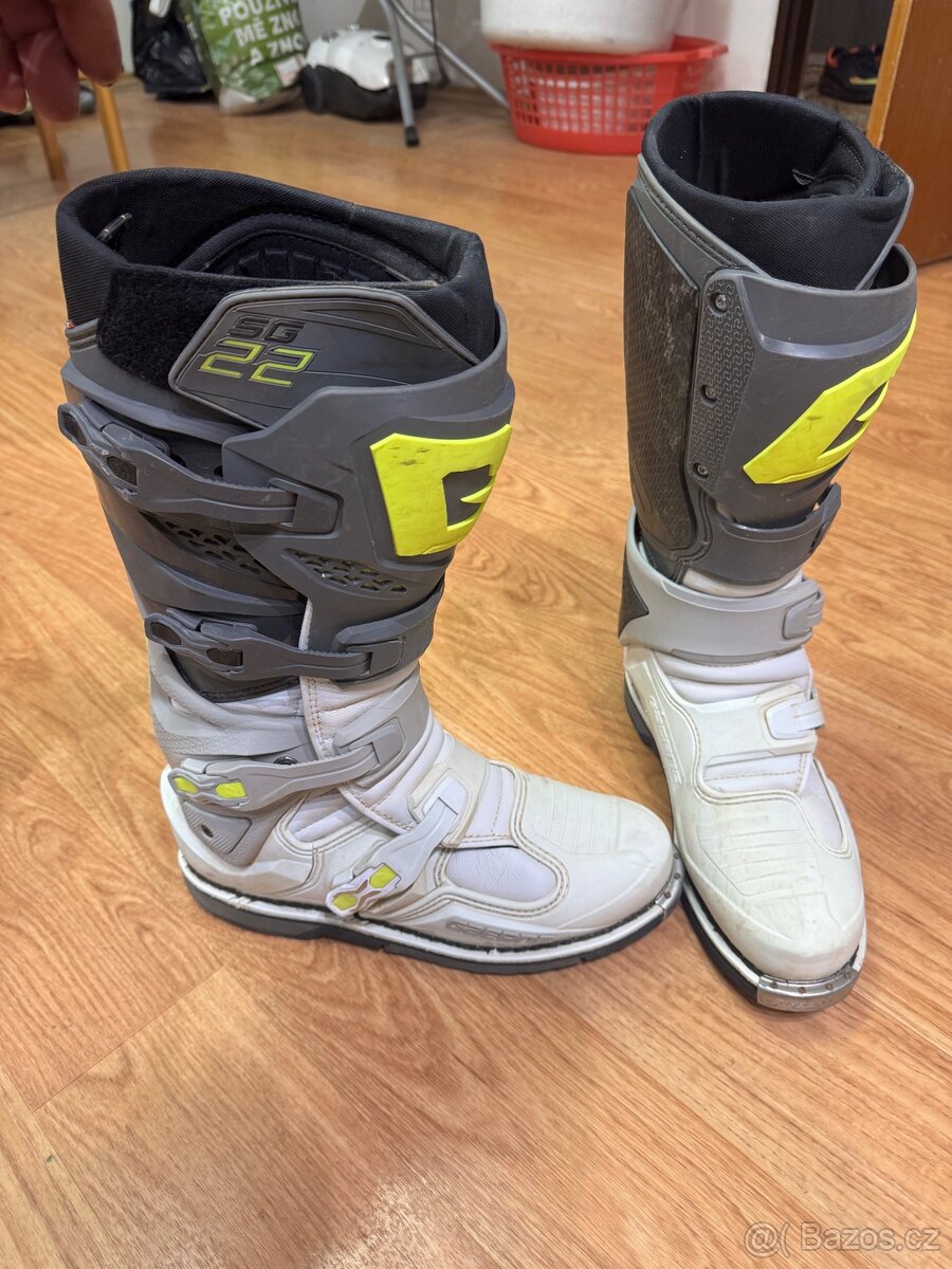 Boty gaerne sg 22 - 4