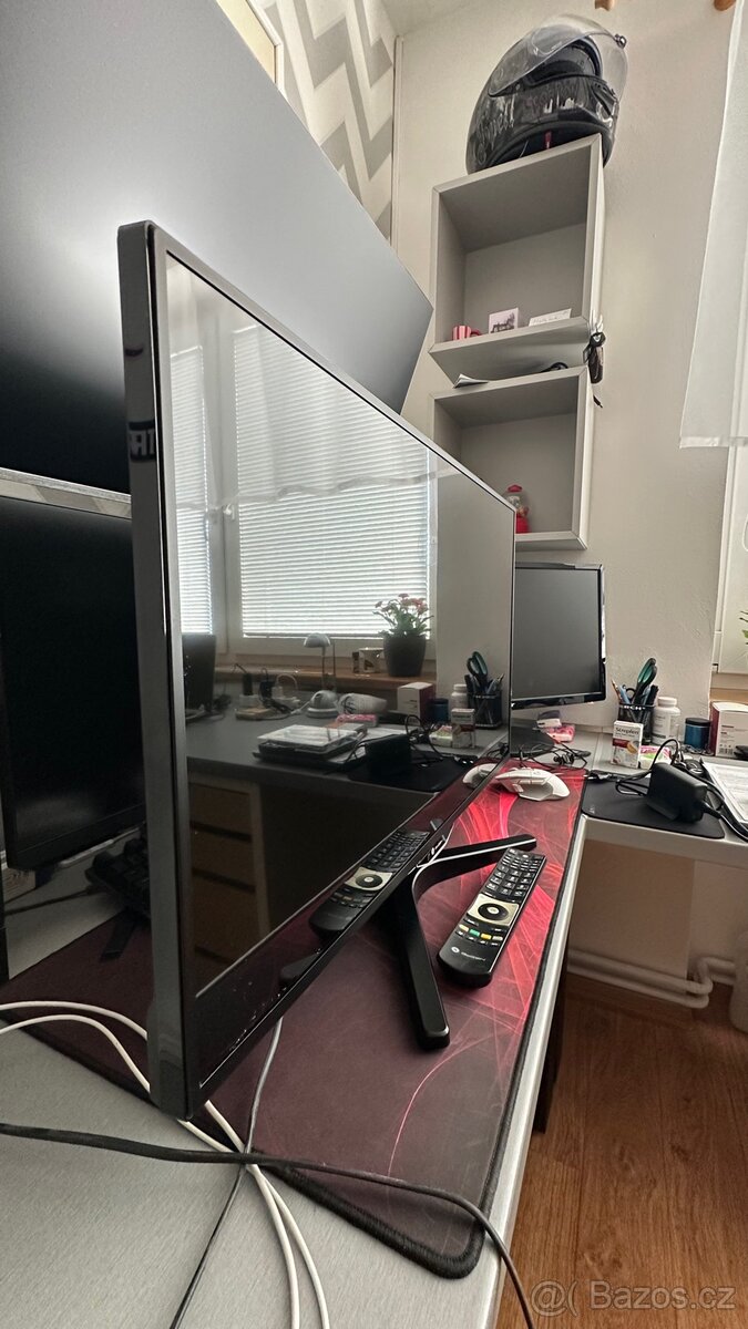 32" Gogen TVF 32248 WEB - 4