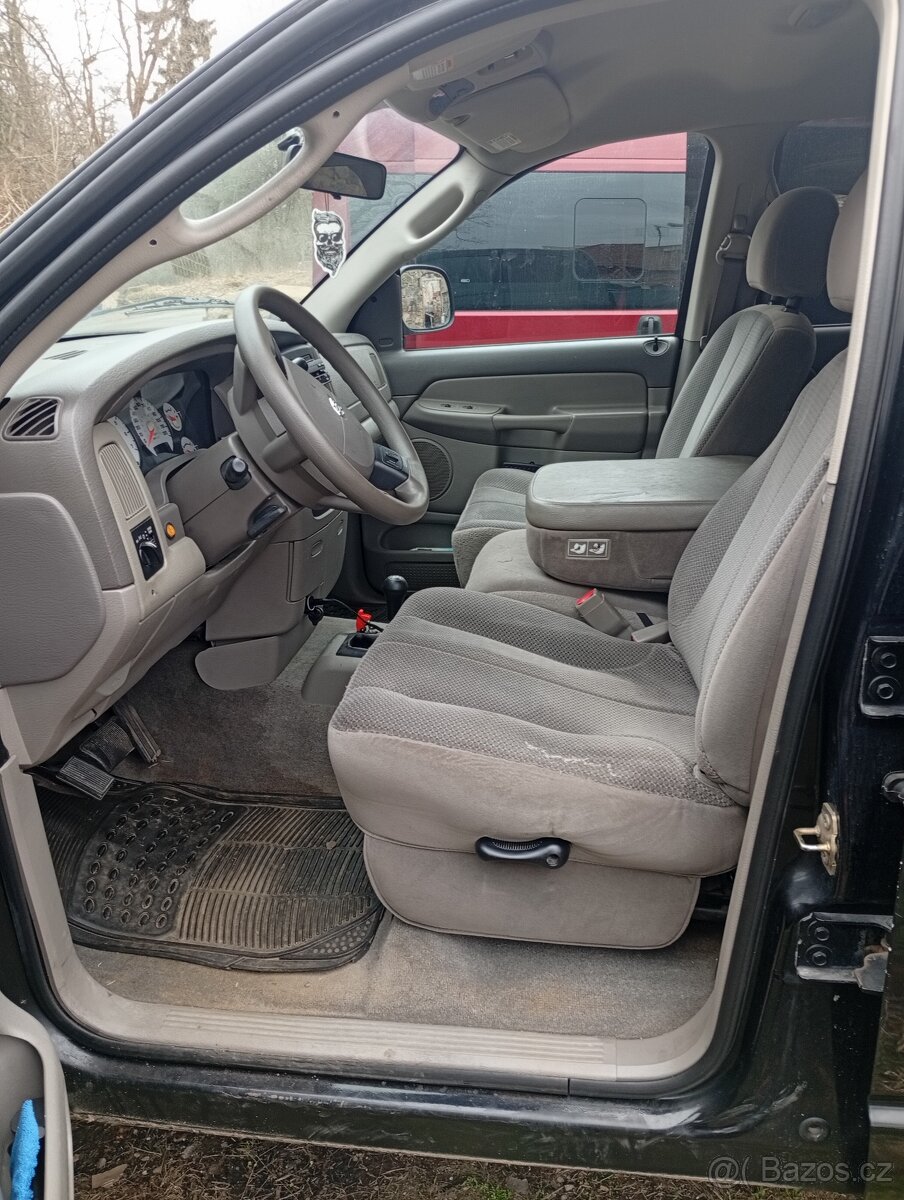 Dodge RAM 1500 4x4