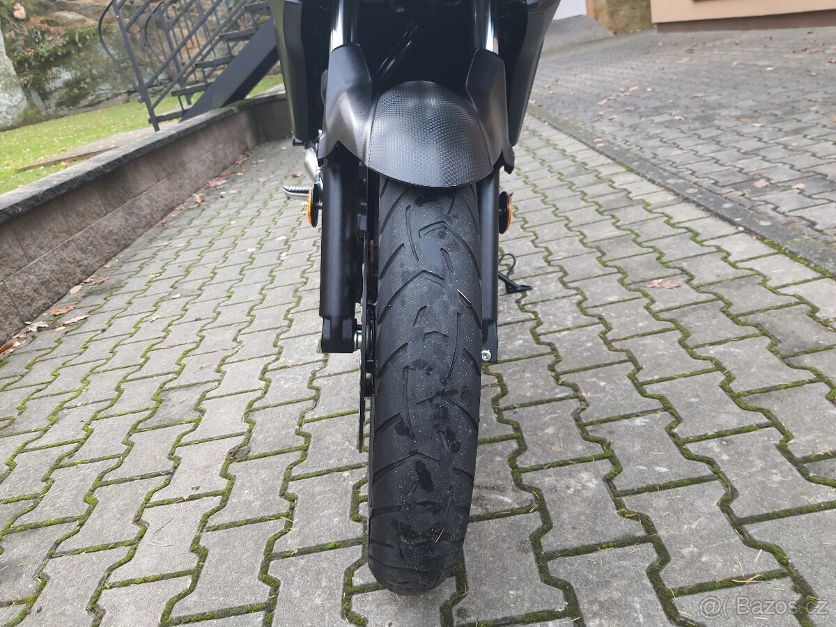 Suzuki DL 650 V-Strom XT ABS - SUPER STAV + 16 000 KM - 4