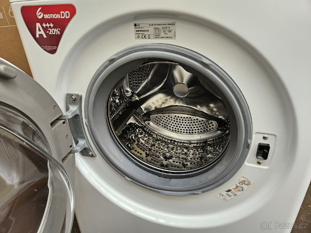 Úzká parní pračka LG na 6,5kg - 4
