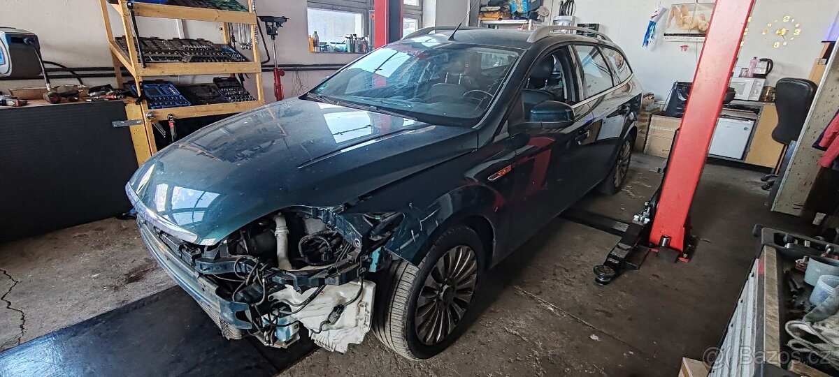 Ford Mondeo kombi Titanium MK4 - 4