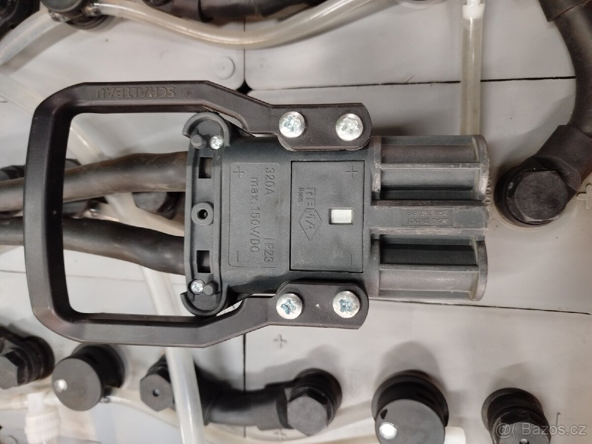 Trakční baterie 48V/750 Ah - 4