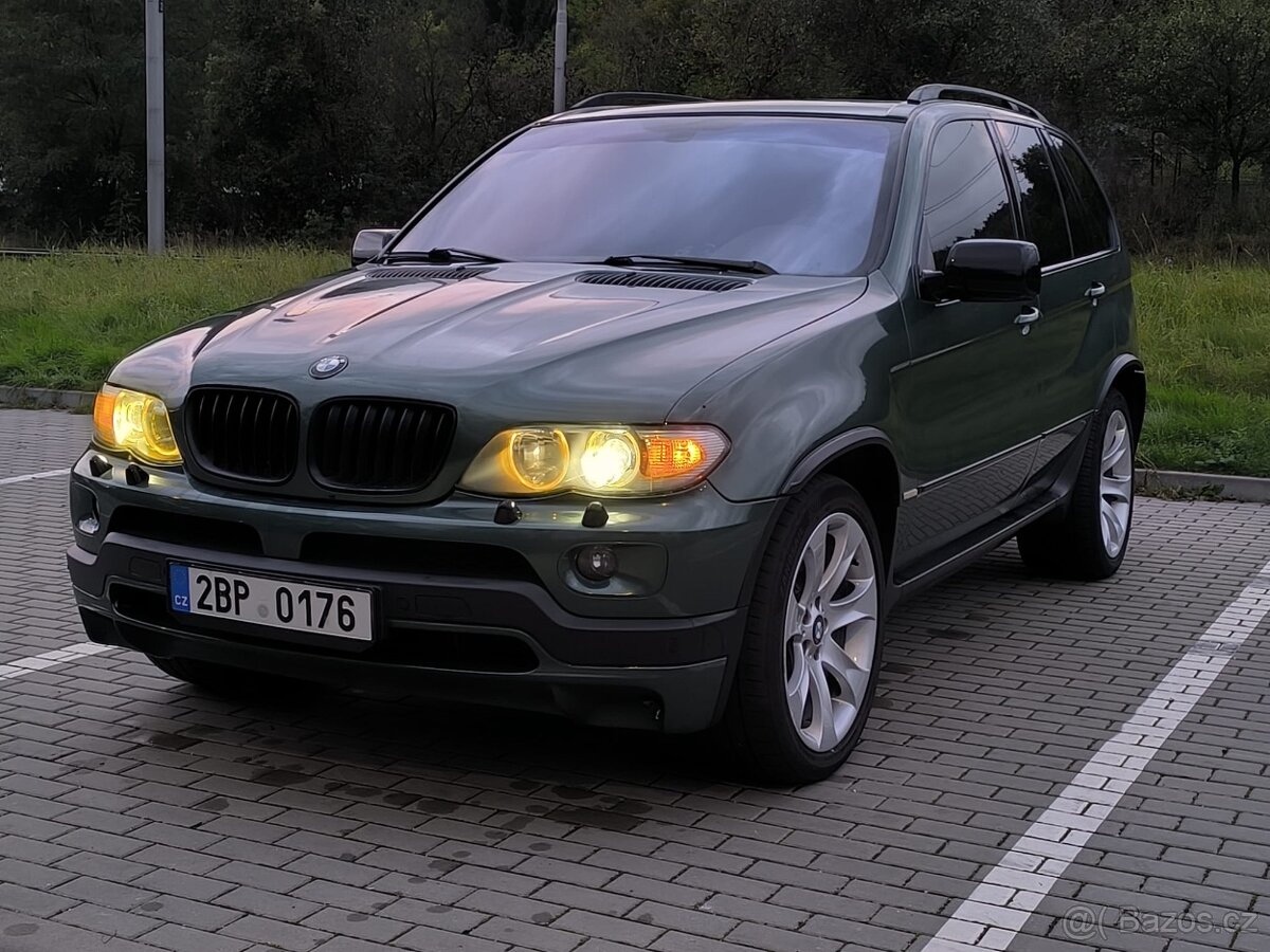 2x BMW X5 e53 4.8is - 4