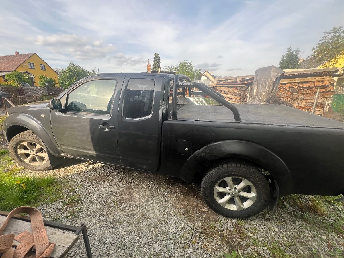 Prodám Nissa Navara - 4