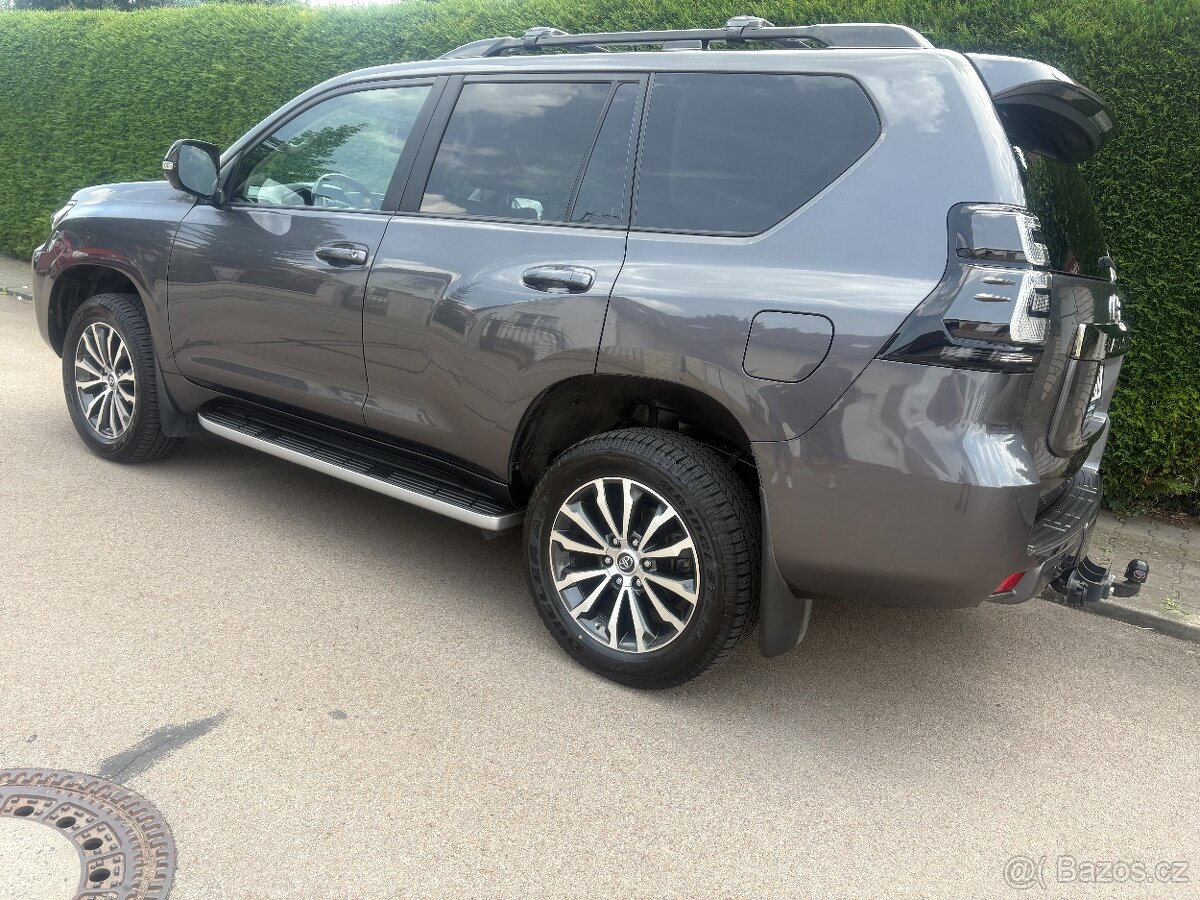 Toyota Land Cruiser GDJ 150 - 4