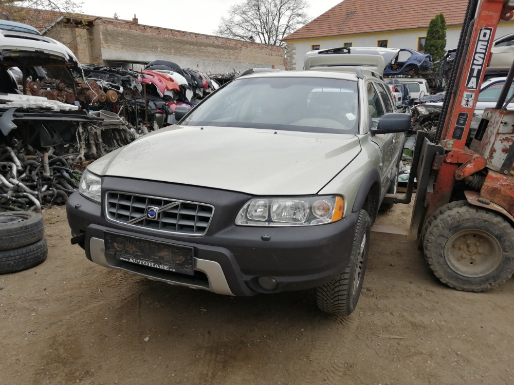 Volvo XC70+ - 4
