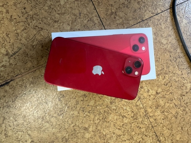 Apple iPhone 13 červený 512GB - 4