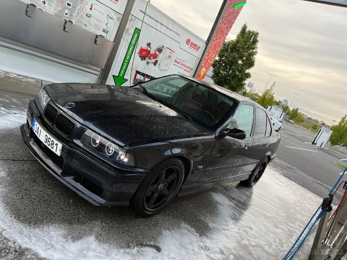 BMW e36 328i - 4