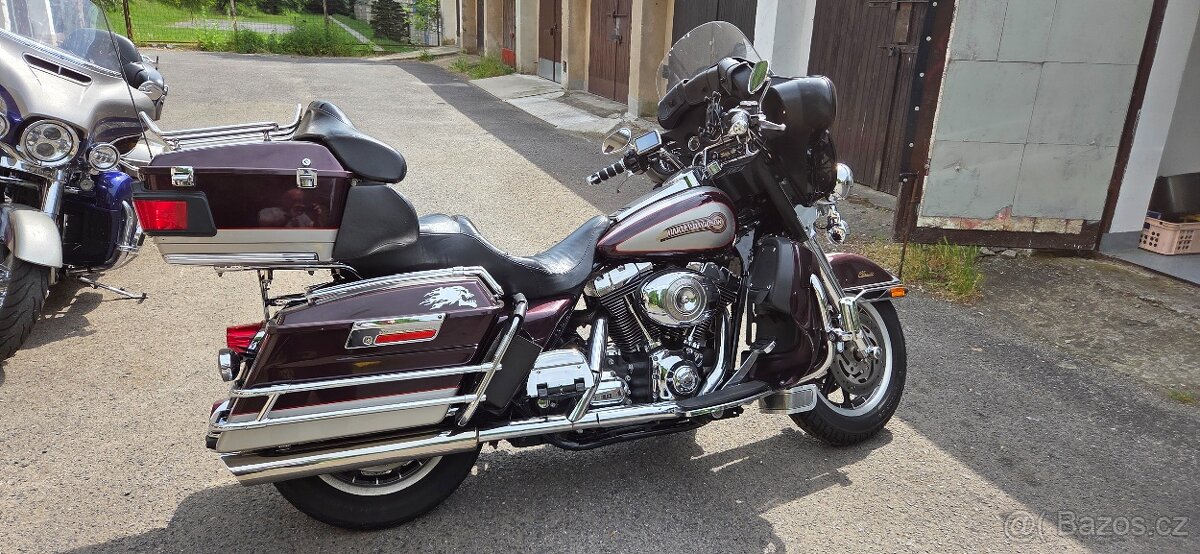 Harley-Davidson FLHTCU Electra Glide Classic - 4