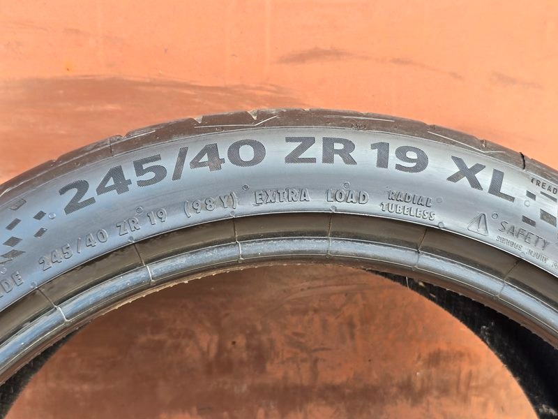 Letní Continental 245/40/19 XL - 4