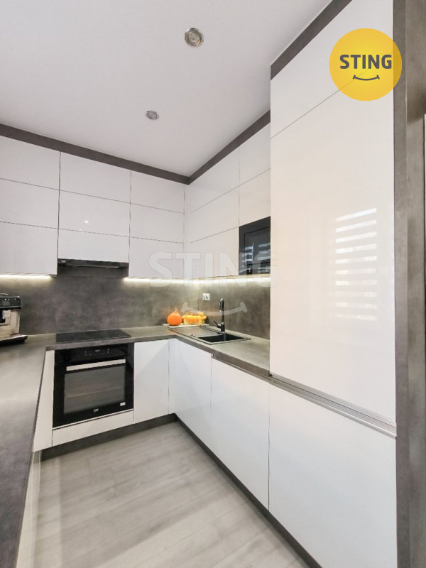 Prodej bytu 3+kk v osobním vlastnictví, 65 m2, Karvi, 133927 - 4