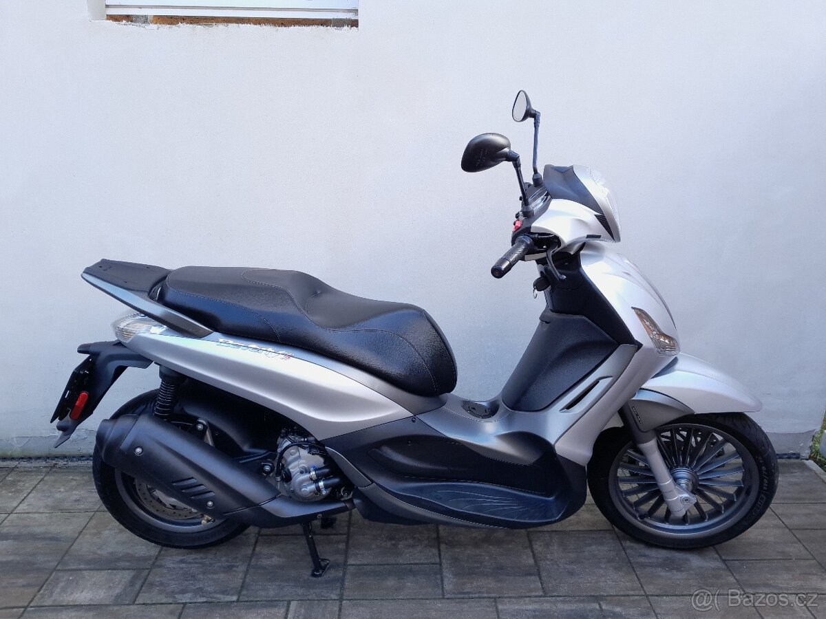 Piaggio Beverly 300 ABS, 2018, pěkný stav, AKCE - 4