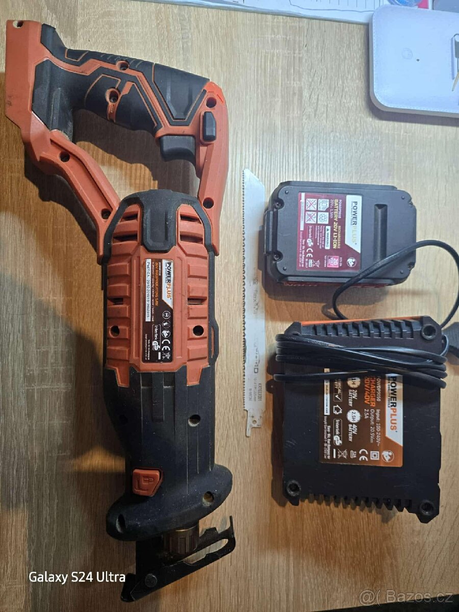 Powerplus POWDP2510 – AKU úhlová bruska - 4