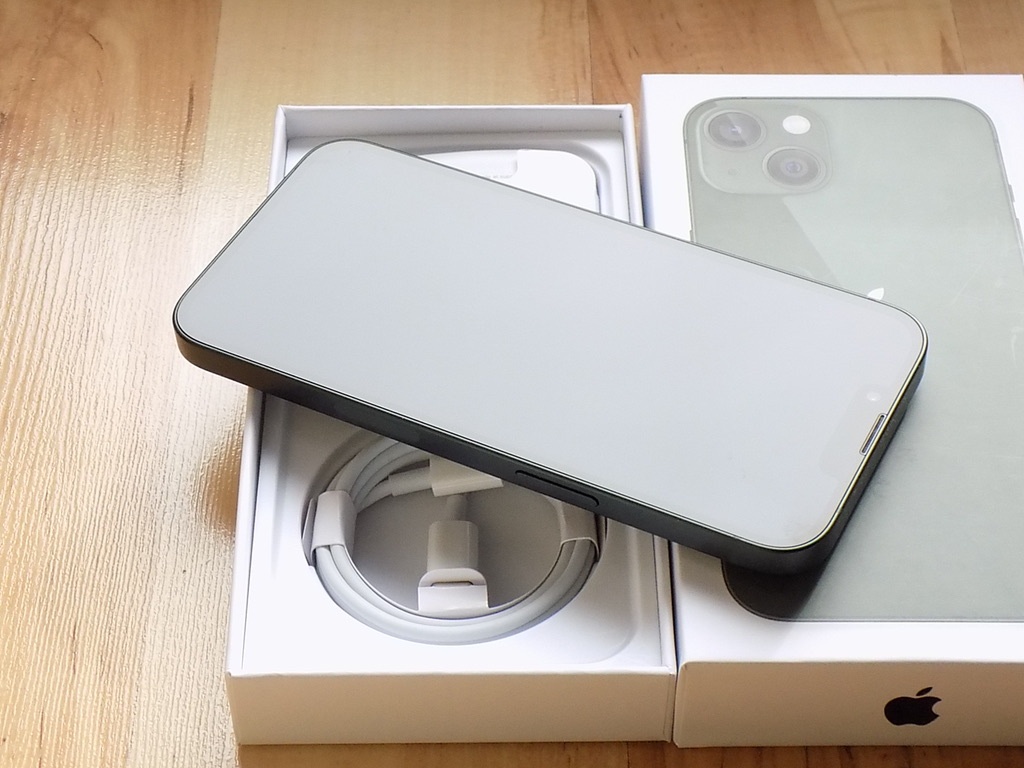  APPLE iPhone 13 128GB Green - ZÁRUKA - TOP - 100% BATERIE - 4